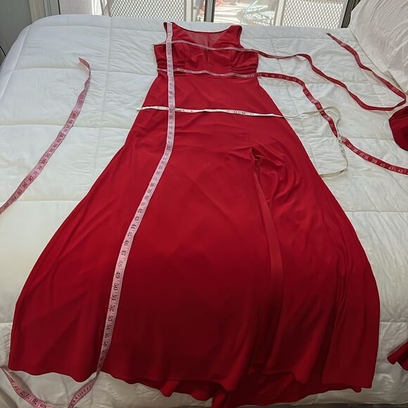 Morgan & Co Juniors Dress Red Formal Size 7 Sleeveless V Neck Sheer Mesh Maxi - Picture 9 of 9